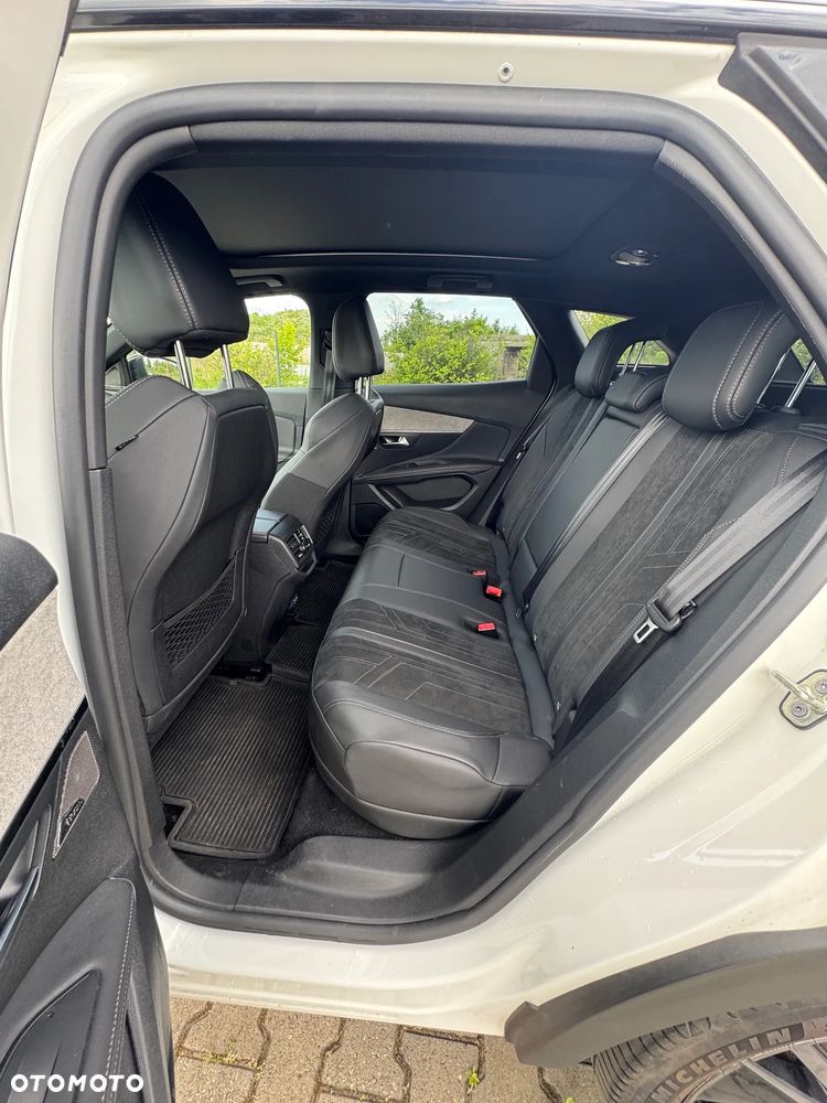 Peugeot 3008 1.6 PureTech HYbrid4 GT Line S&S EAT8 - 22