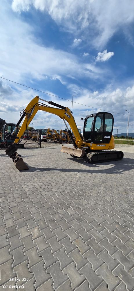 JCB 8065 - 5