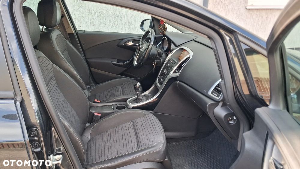 Opel Astra - 8