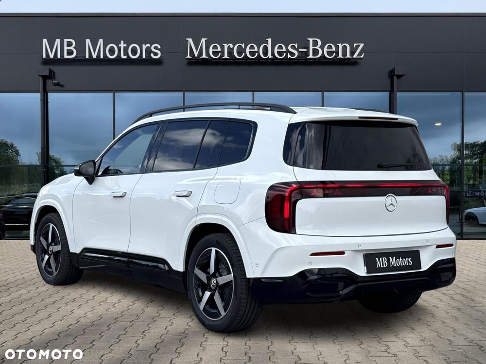Mercedes-Benz GLB - 7
