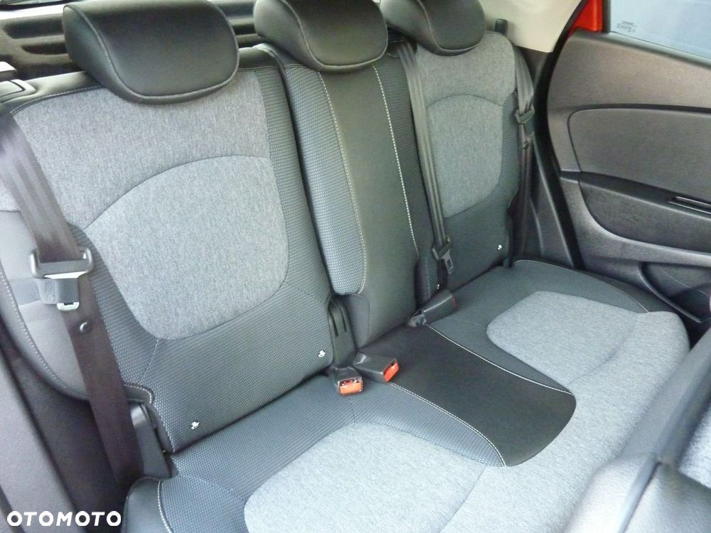 Renault Captur - 15