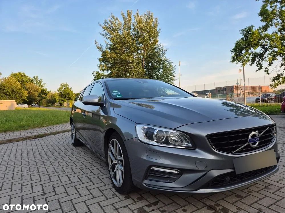 Volvo V60 D4 Drive-E R-Design Momentum - 7