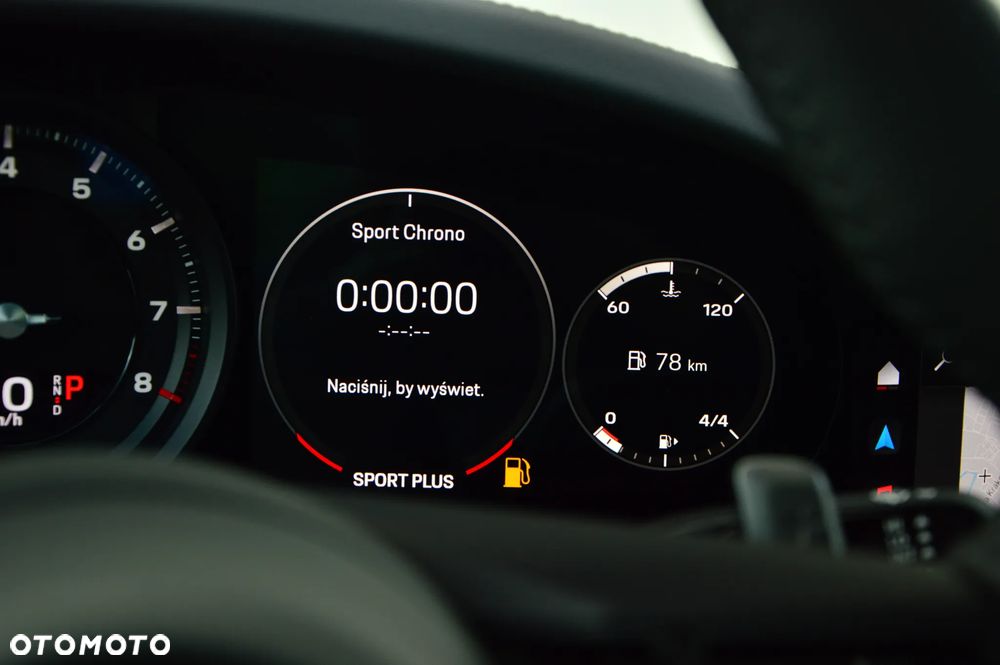 Porsche 911 Carrera 4S - 29