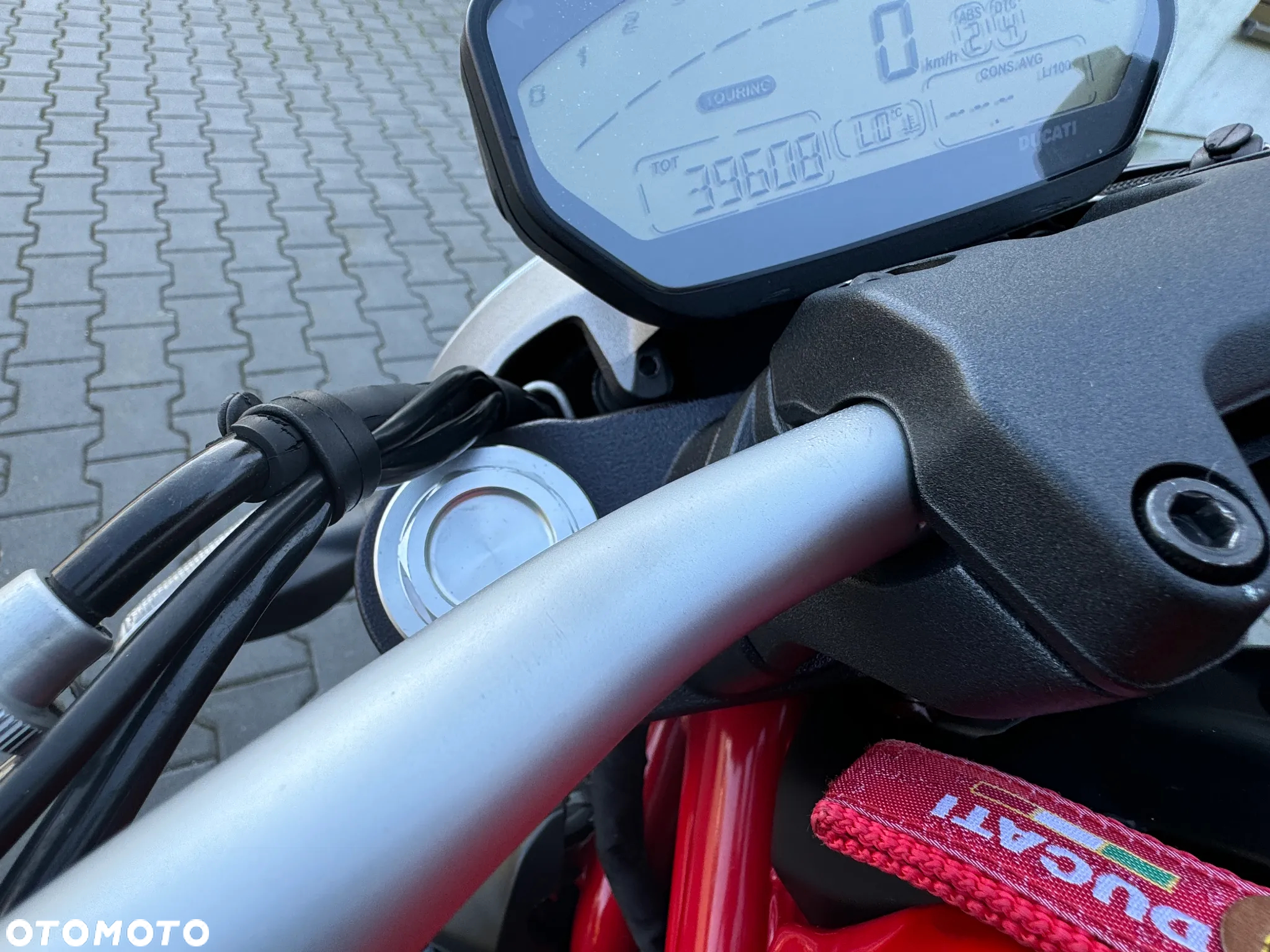 Ducati Monster - 33