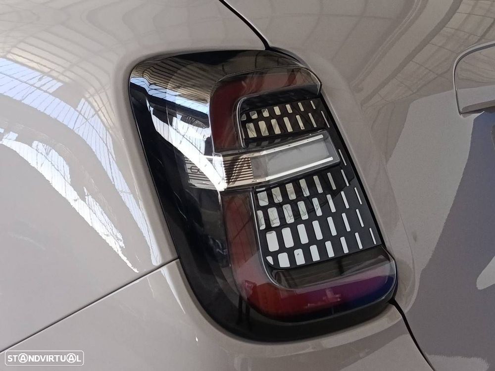 Fiat 600 1.2 Hybrid Icon - 26