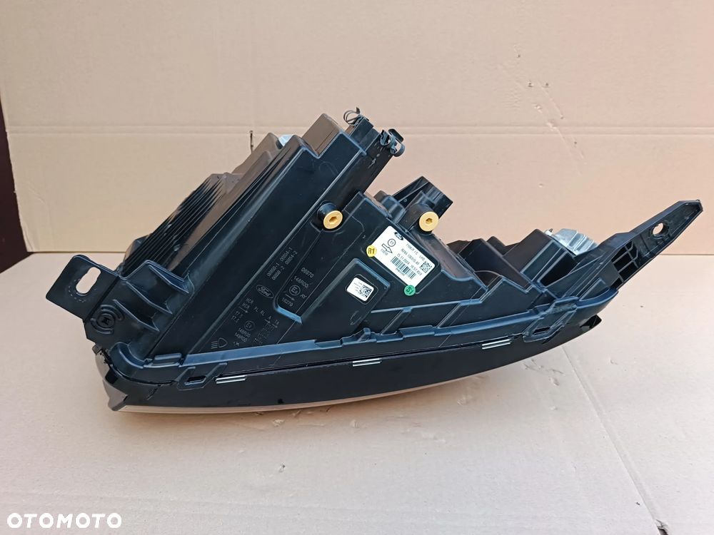 Lampa przednia lewa LED Ford Transit Courier MK3 II reflektor R2X613E015AF - 5
