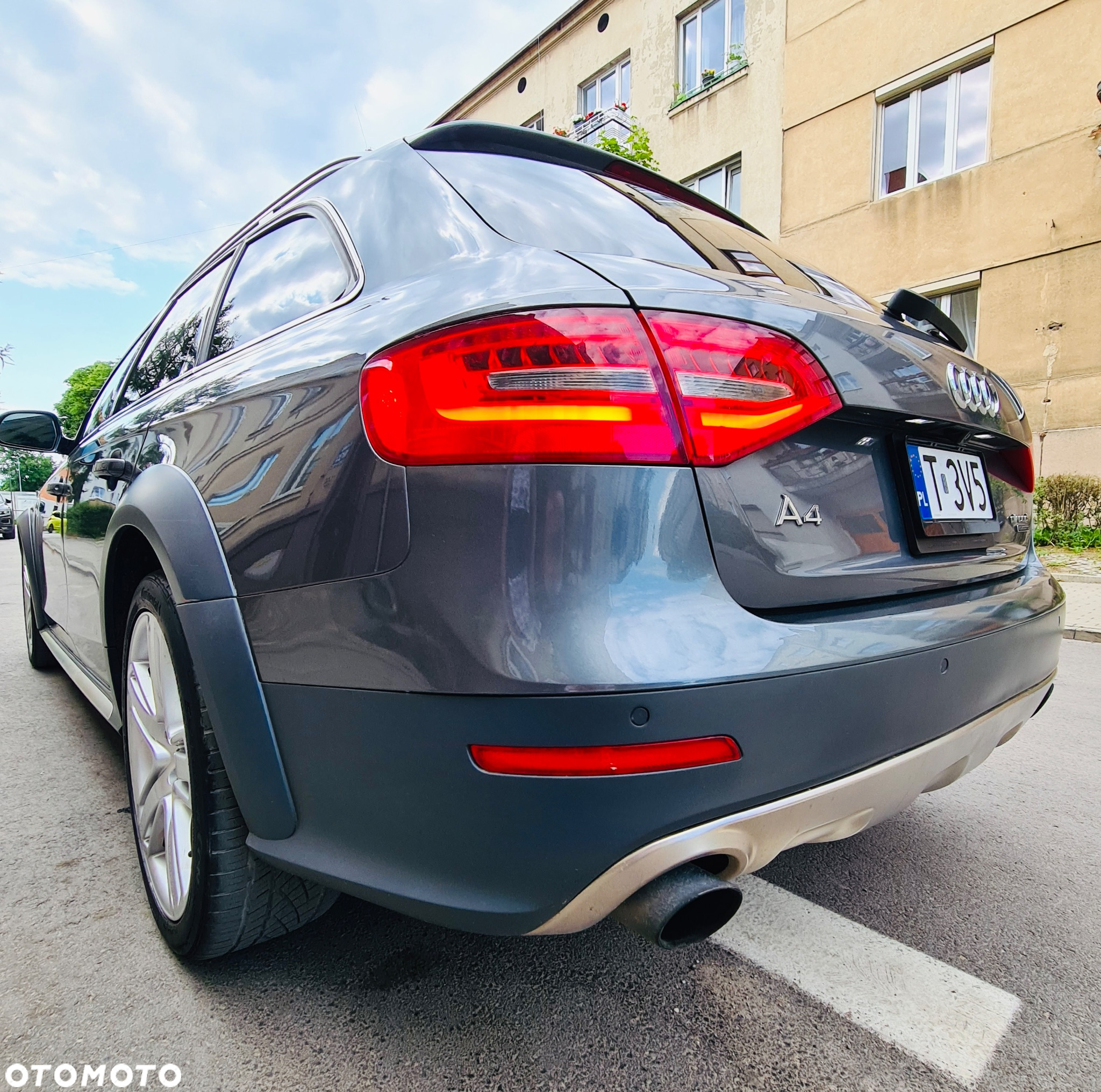 Audi A4 Allroad quattro 2.0 TFSI S tronic - 9