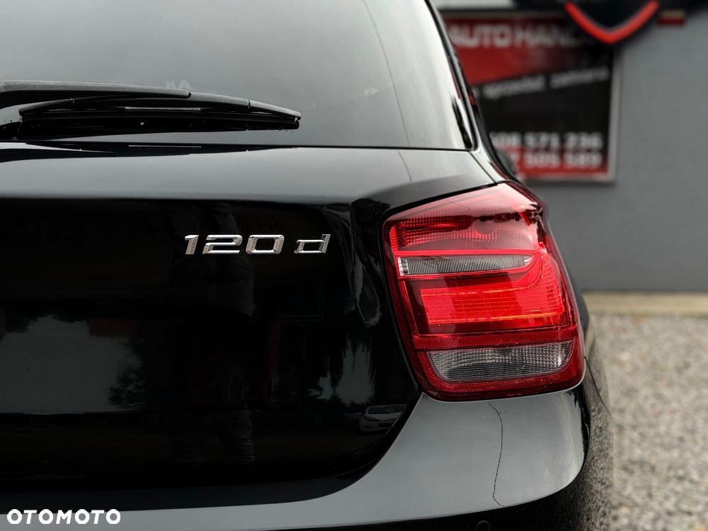BMW Seria 1 120d Sport Line - 14