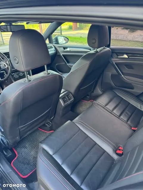 Volkswagen Golf VII 2.0 TSI BMT GTI - 9