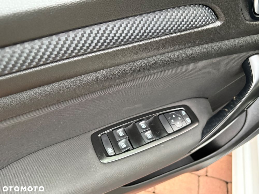 Renault Megane 1.3 TCe FAP Life - 8