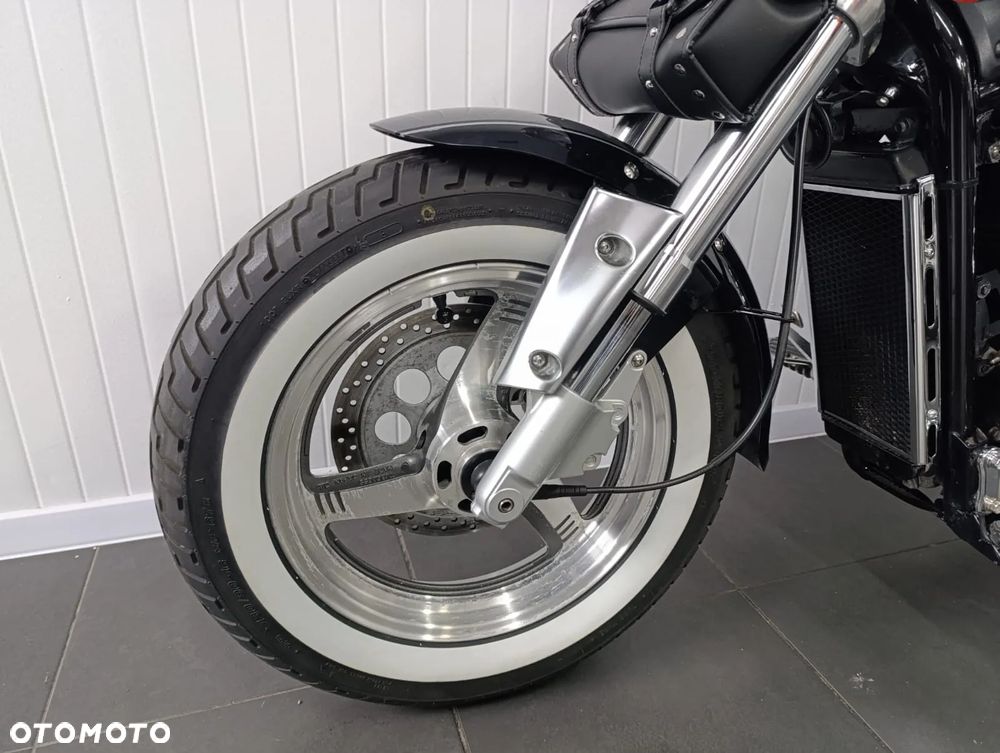 Suzuki Marauder - 10