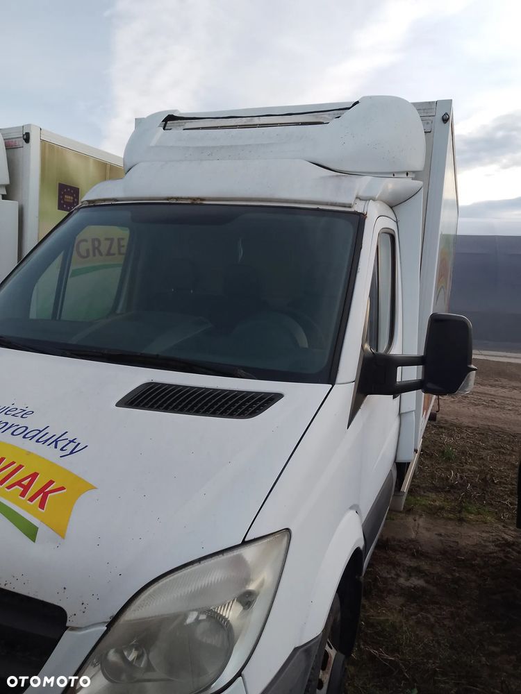 Mercedes-Benz Sprinter 515 CDI kontener 6 EPAL chłodnia izoterma - 13