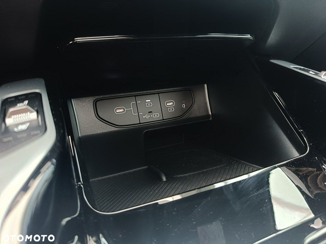 Kia Sorento - 26