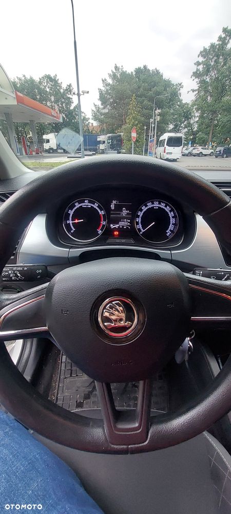 Skoda Fabia 1.0 TSI Active - 10