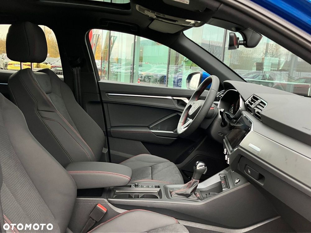 Audi Q3 Sportback - 38