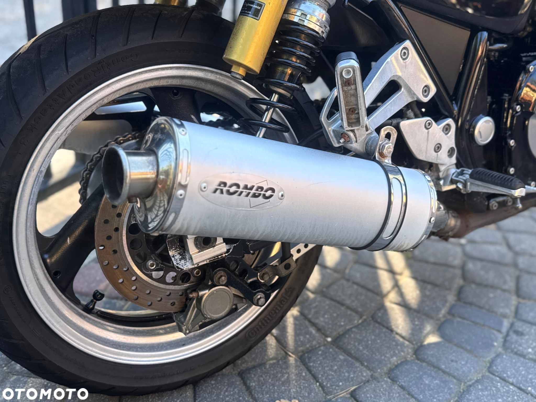 Yamaha XJR - 23