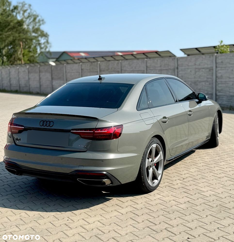 Audi A4 ver-45-tfsi-quattro-s-tronic-s-line - 16