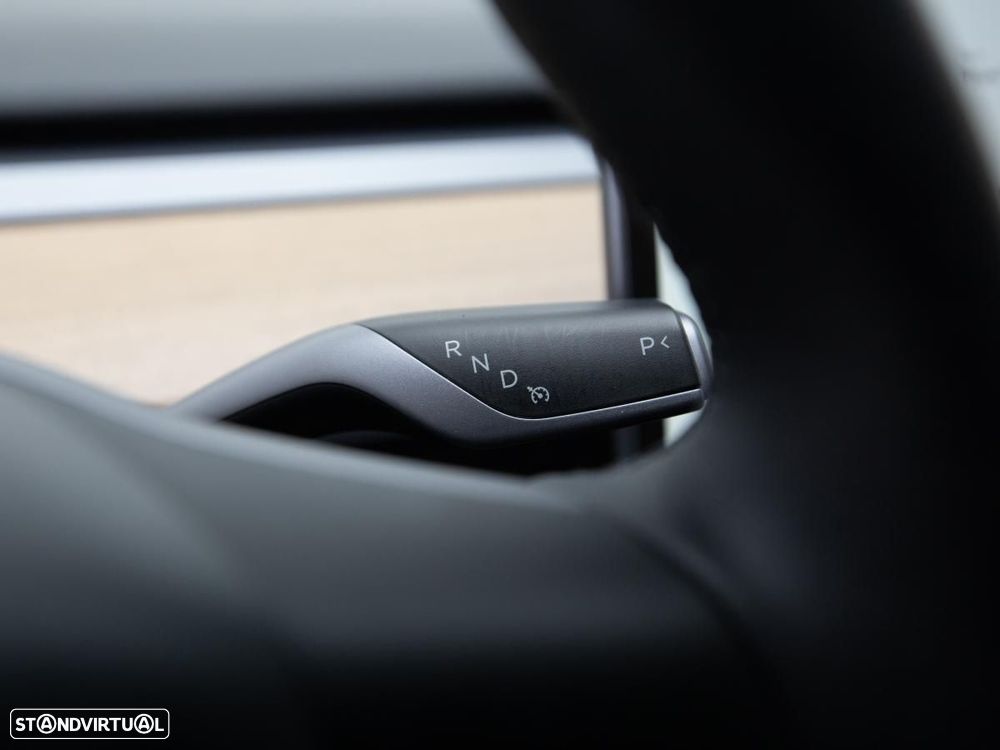 Tesla Model 3 Standard Range Plus RWD - 21