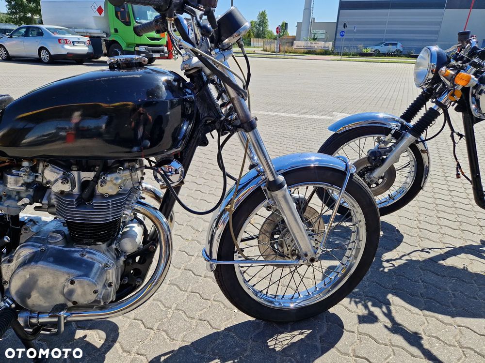 Honda CB - 8