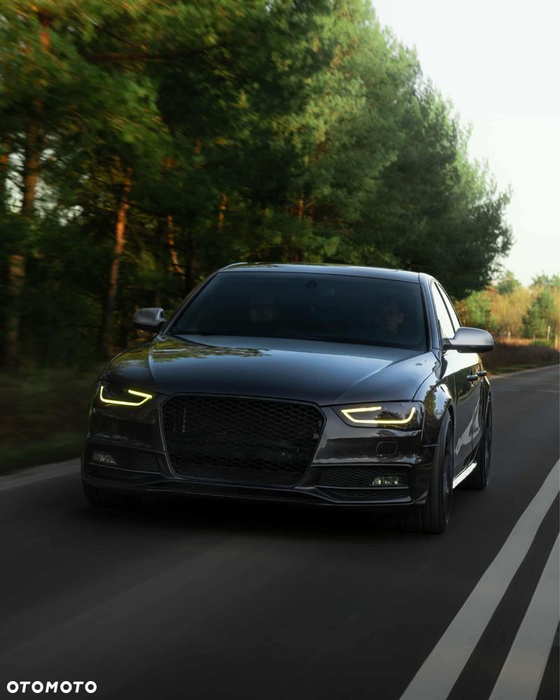 Audi S4 Limousine - 1