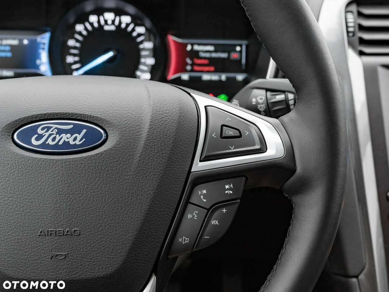 Ford Mondeo - 18