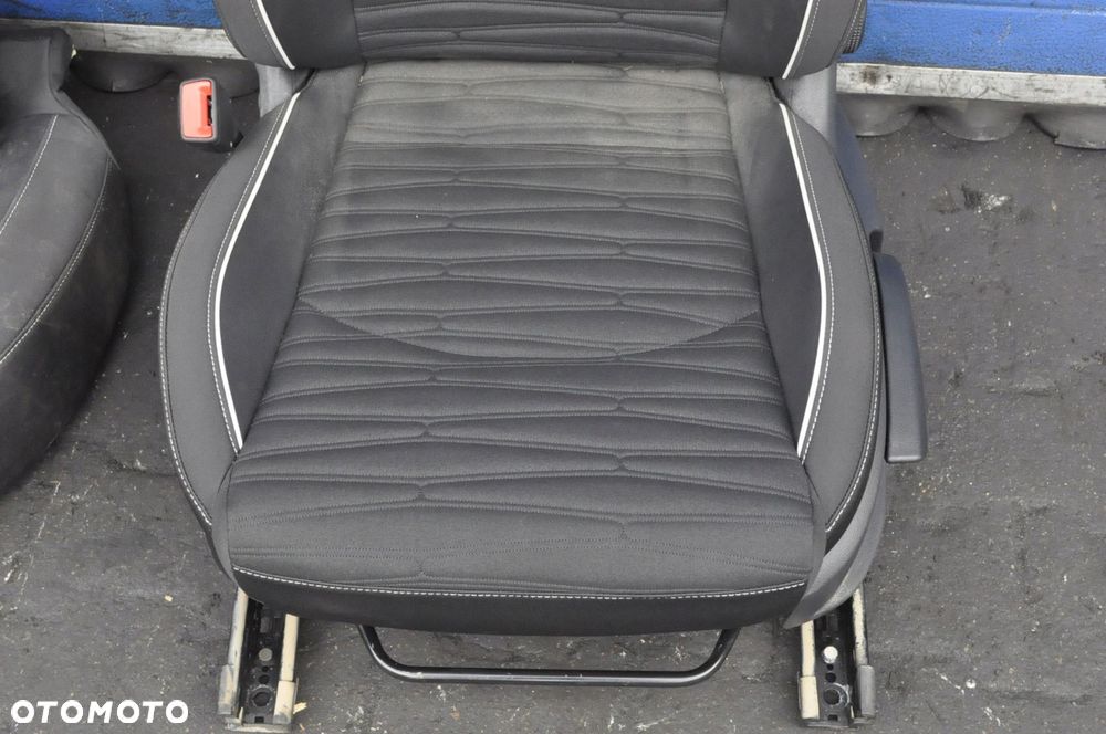 KIA PRO CEED III PRZEKŁADKA WNĘTRZA FOTELE KANAPA UK KOMBI GT-LINE - 12