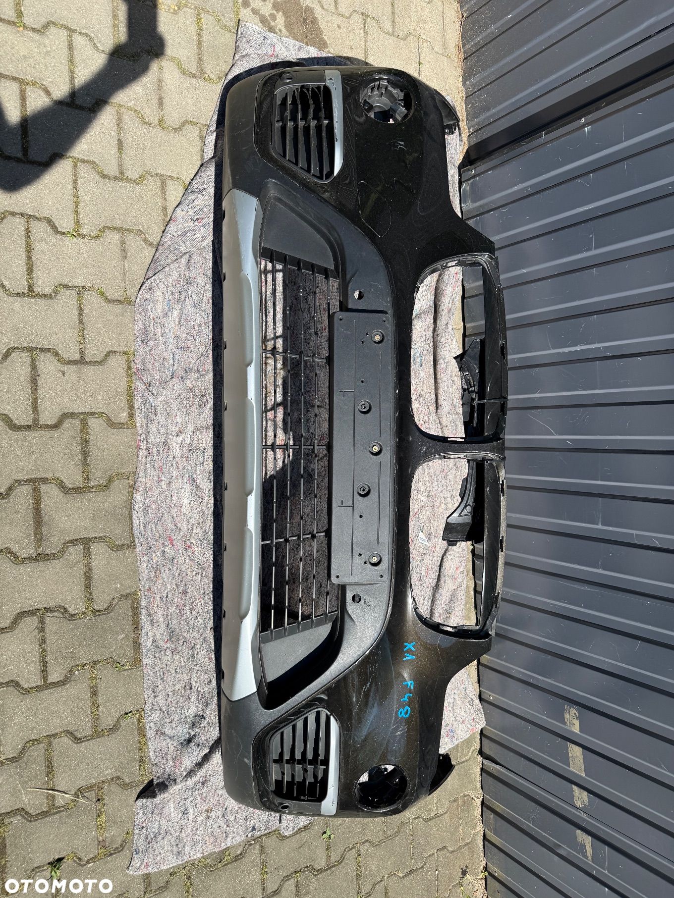 ZDERZAK BMW X1 F48 ORYGINAŁ CAŁY NIE NAPRAWIANY - 1