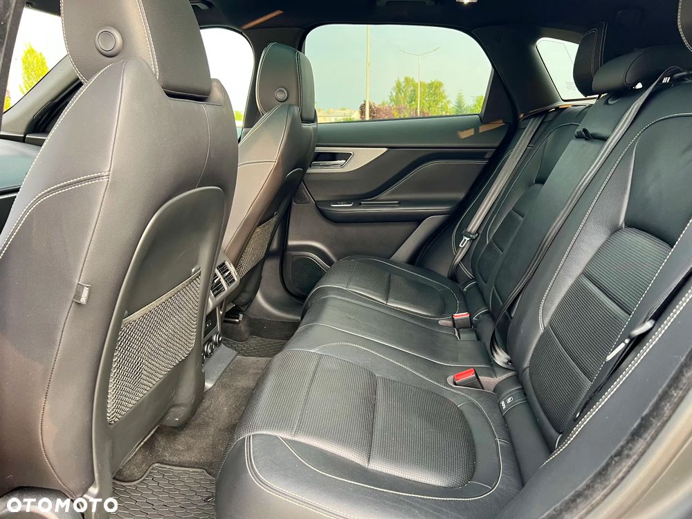 Jaguar F-Pace 3.0 V6 AWD S - 21
