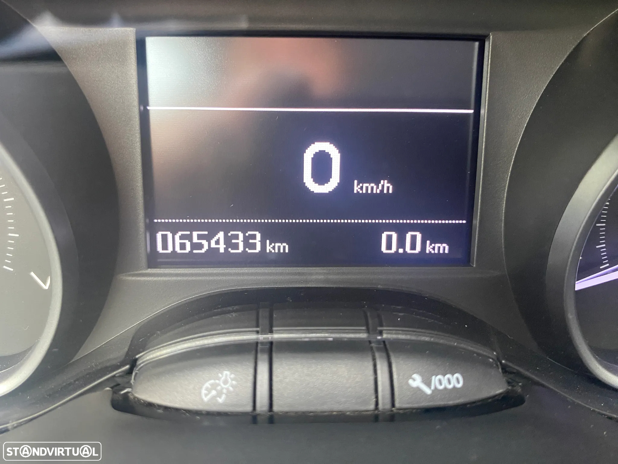 Peugeot 208 1.2 PureTech GT Line - 37