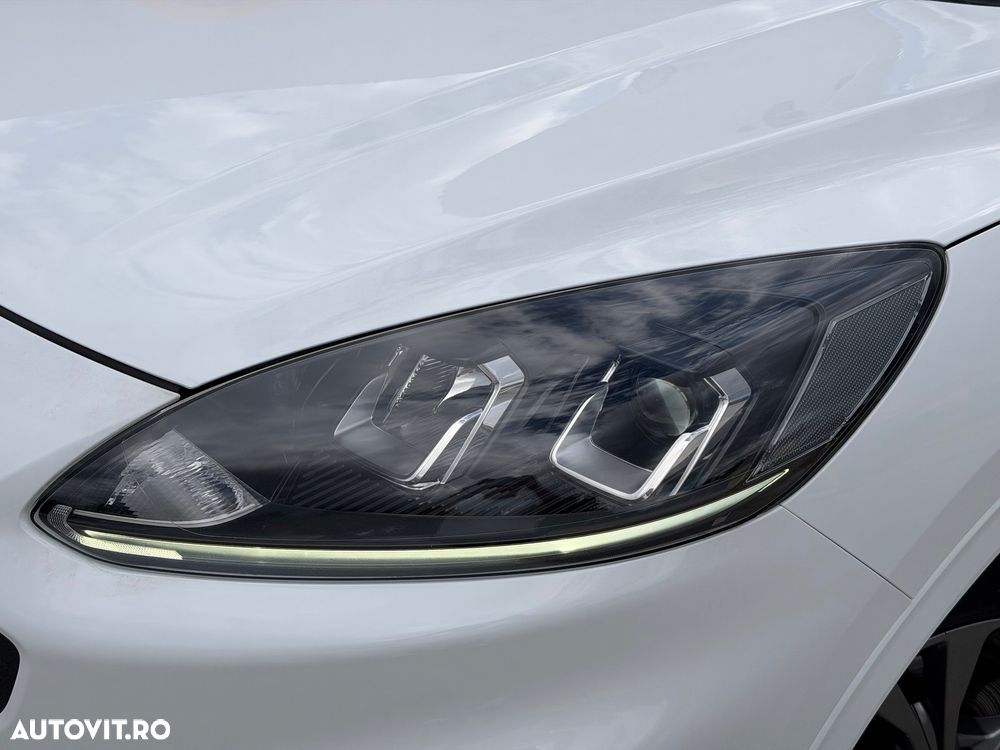 Ford Kuga 2022 photo 4