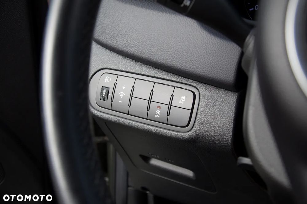 Kia Carens 1.7 CRDi XL 7os - 29