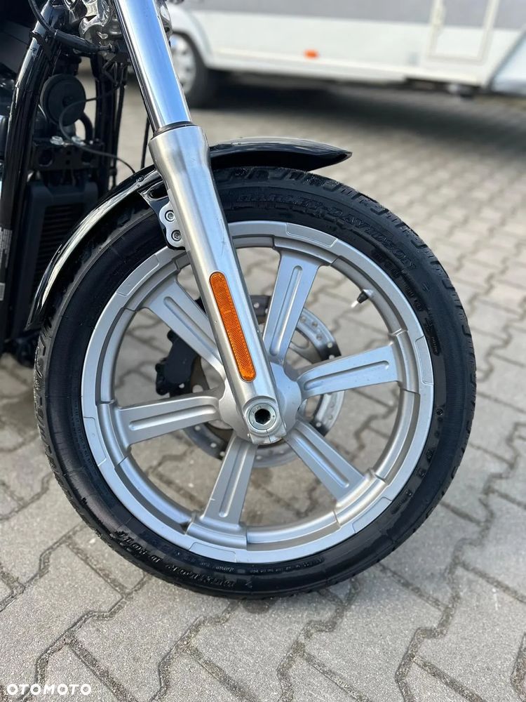 Harley-Davidson Softail Standard - 4