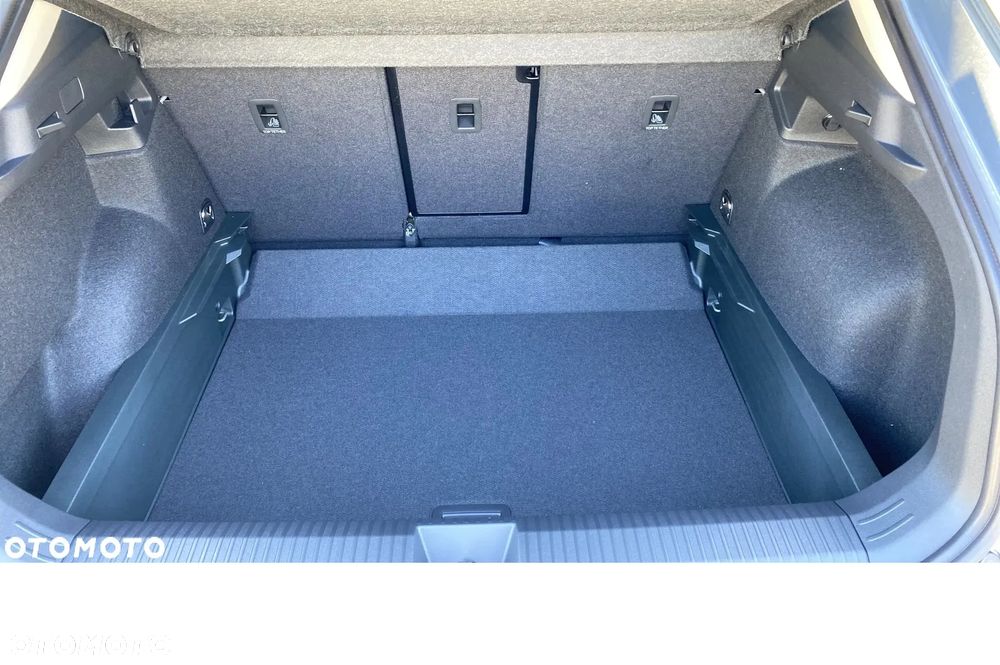 Volkswagen T-Roc 1.5 eTSI OPF DSG Life - 22