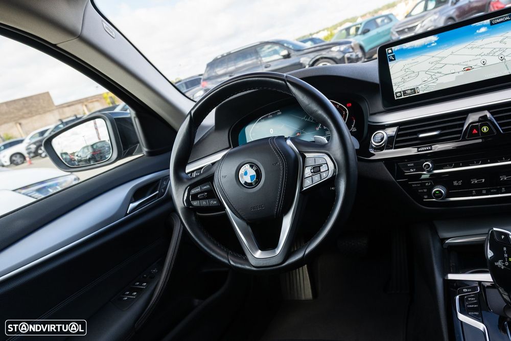 BMW 520 d Line Luxury Auto - 24