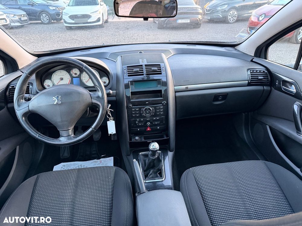 Peugeot 407 1.6 HDi FAP Confort - 11