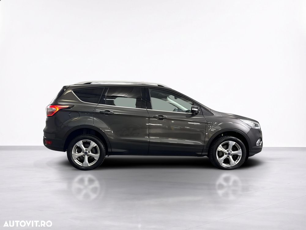 Ford Kuga - 7