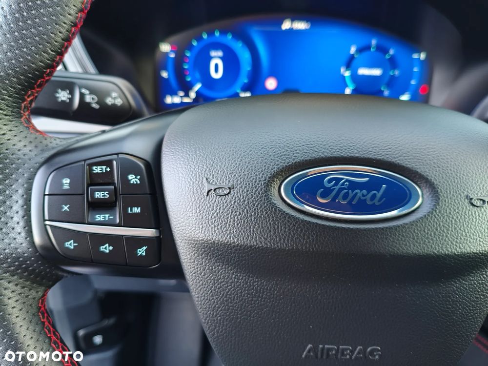 Ford Kuga 2.0 TDCi FWD ST-Line - 15