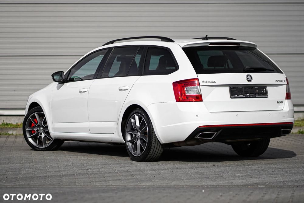 Skoda Octavia 2.0 TDI RS - 12