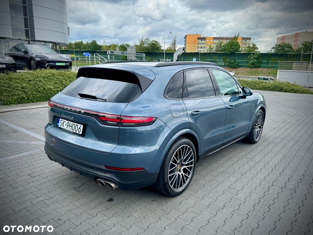 Porsche Cayenne S - 11
