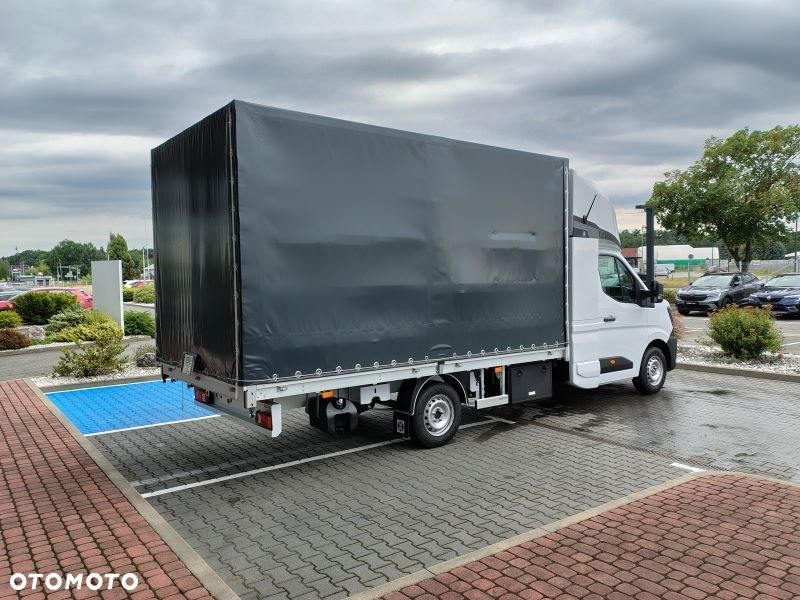 Renault Master - 3