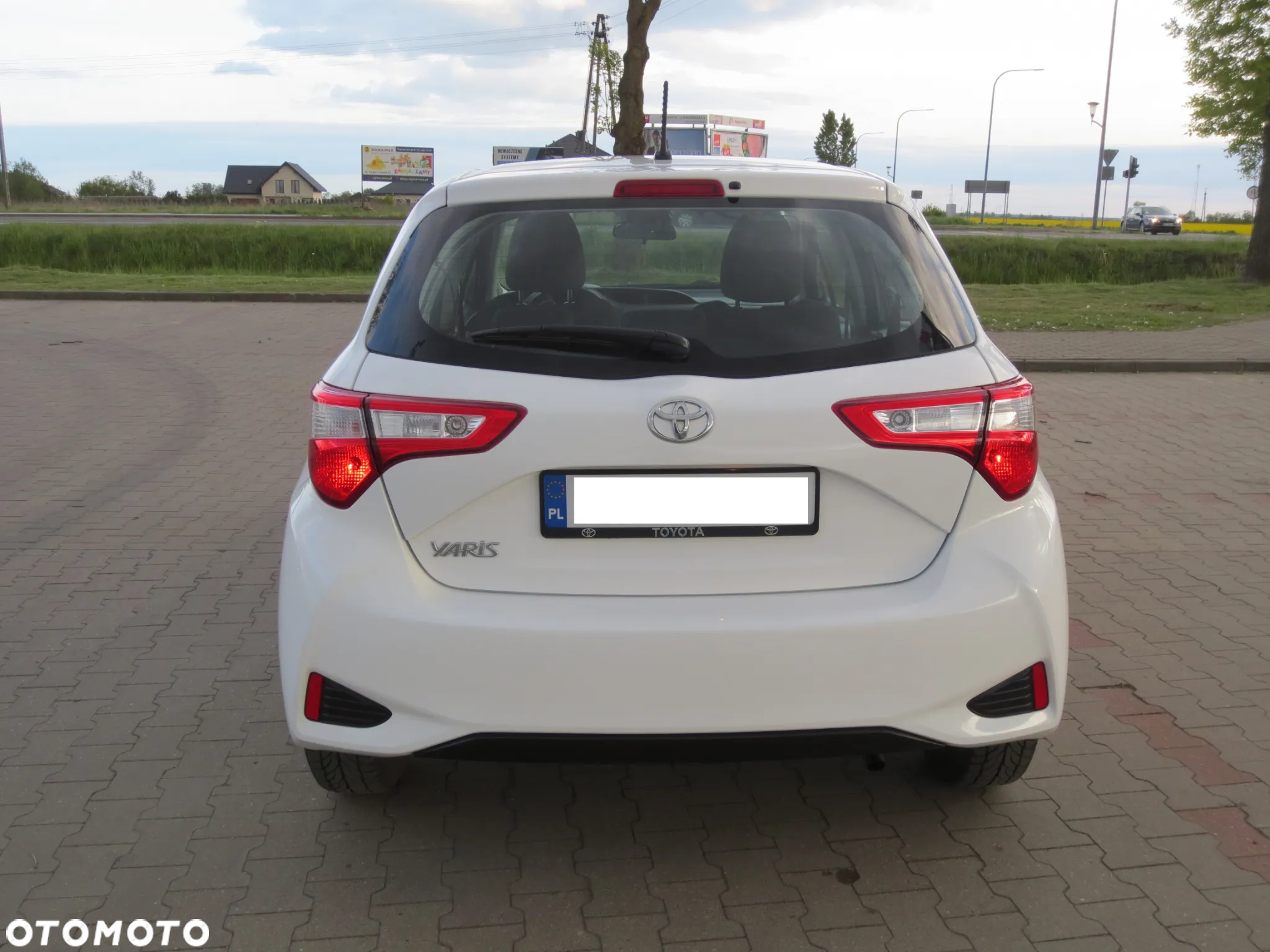 Toyota Yaris - 6