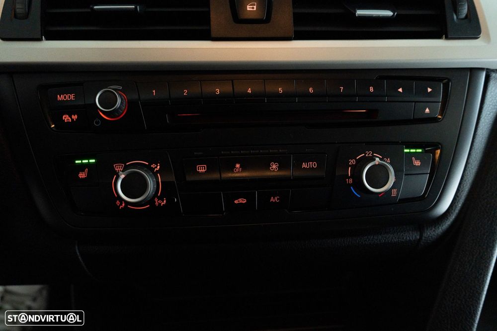 BMW 318 Gran Turismo d Aut. - 17