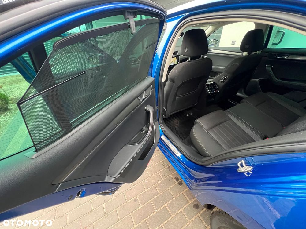 Skoda Superb 2.0 TDI SCR Style DSG - 19