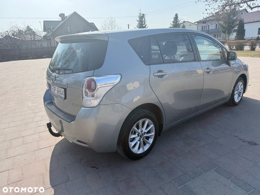 Toyota Verso 2.0 D-4D Travel - 22
