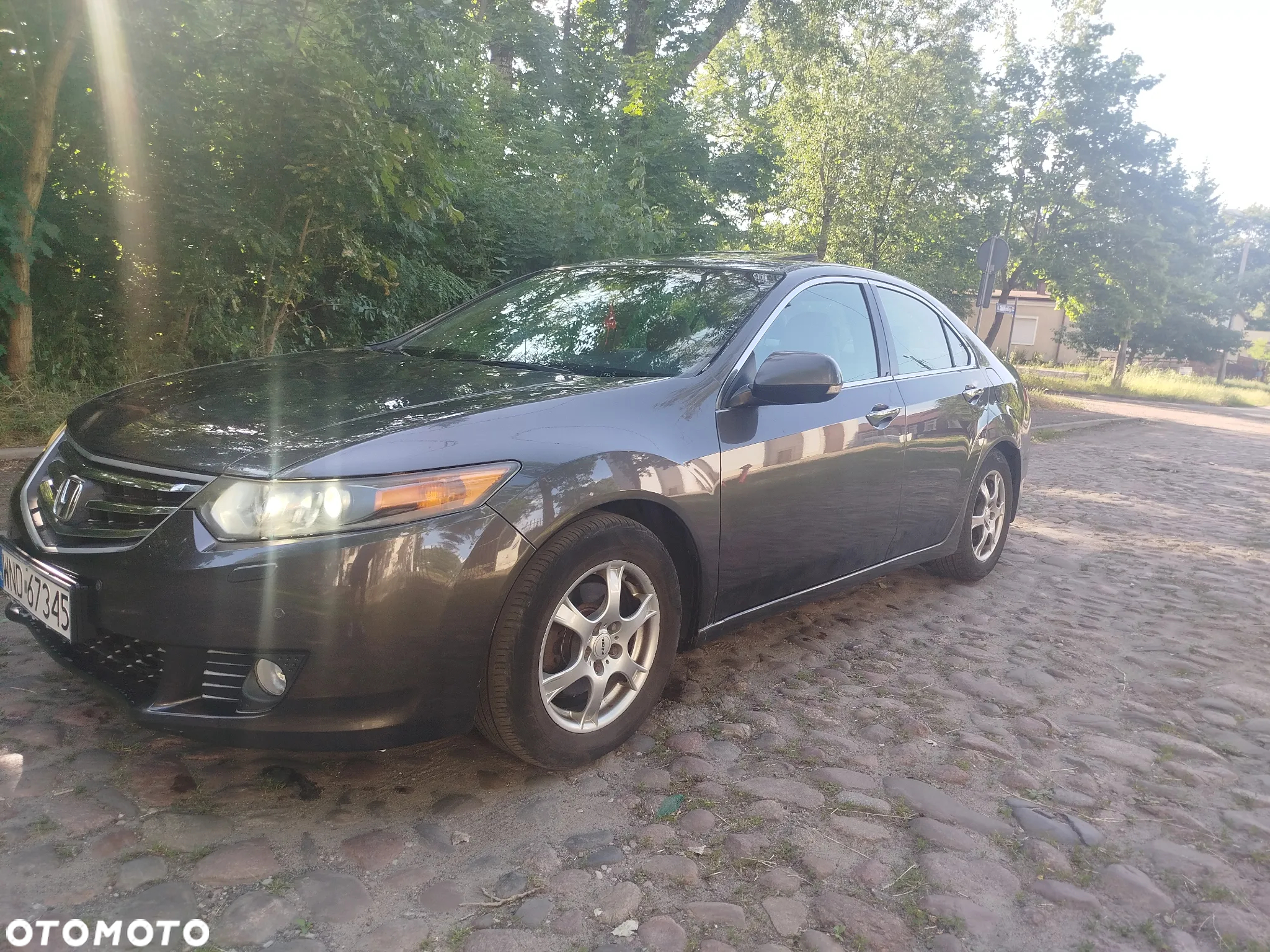 Honda Accord 2.2d Elegance - 11