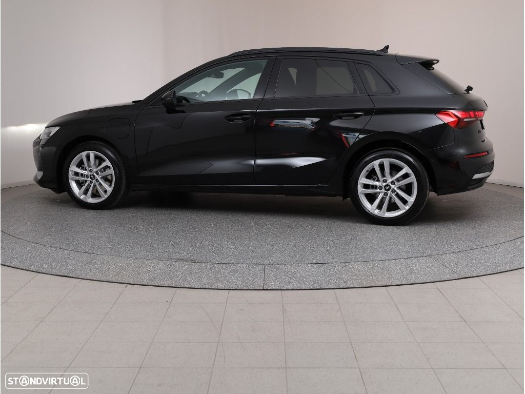 Audi A3 Sportback 40 TFSIe Advanced - 4