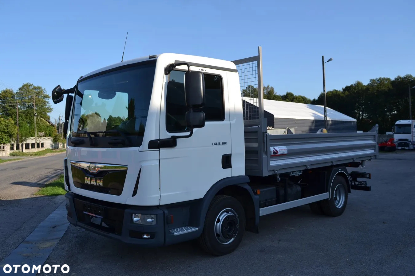MAN TGL 8.180 Nowy 3-stronny WYWROT kiper Wywrotka Manual Blokada Mostu - 9