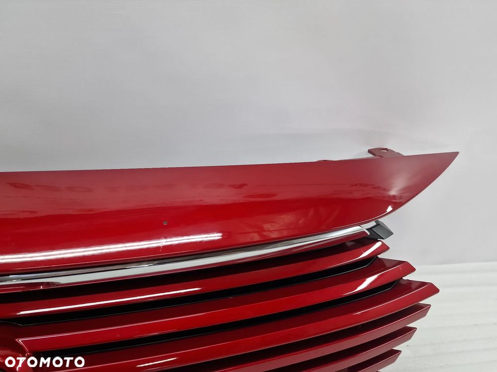 HONDA E HRV III 3  H-RV E-HEV HYBRYDA 21- ATRAPA / GRILL PRZEDNI PRZÓD , NR 08F213M0600 / 08F213M0610 / 08F213M0600A , NR AUKCJI GR2 - 4