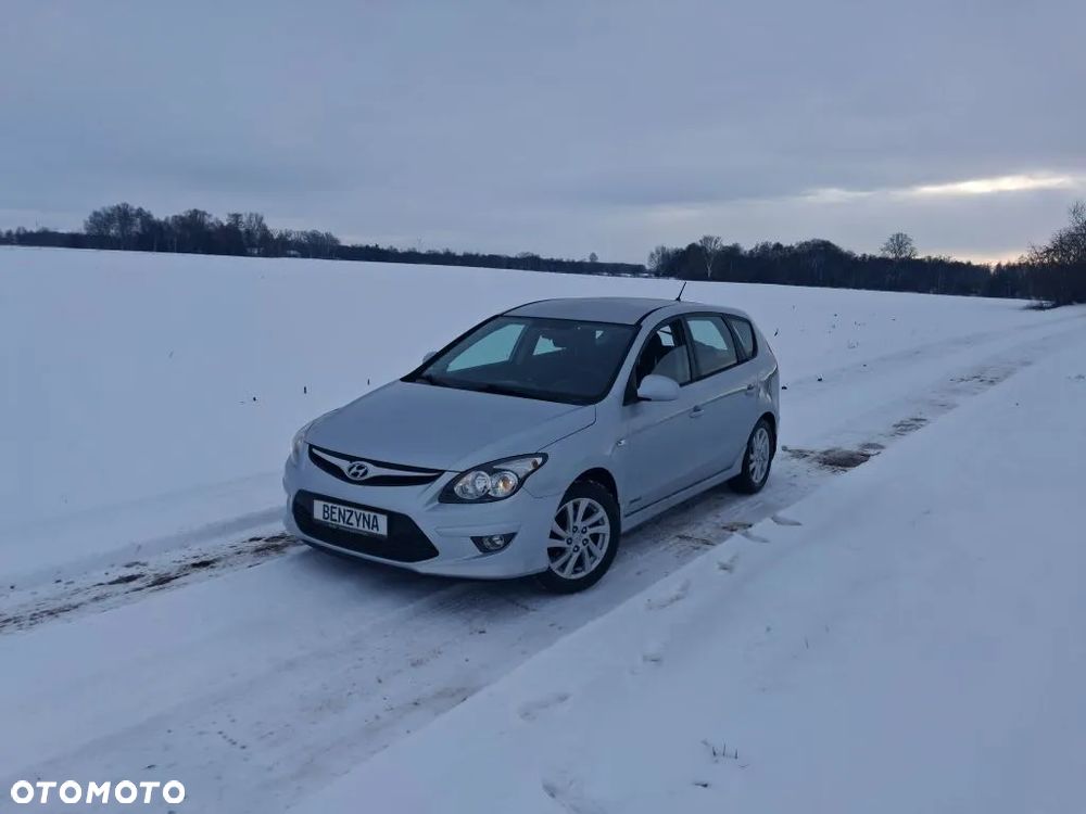 Hyundai i30 1.4 Comfort EU5 - 1