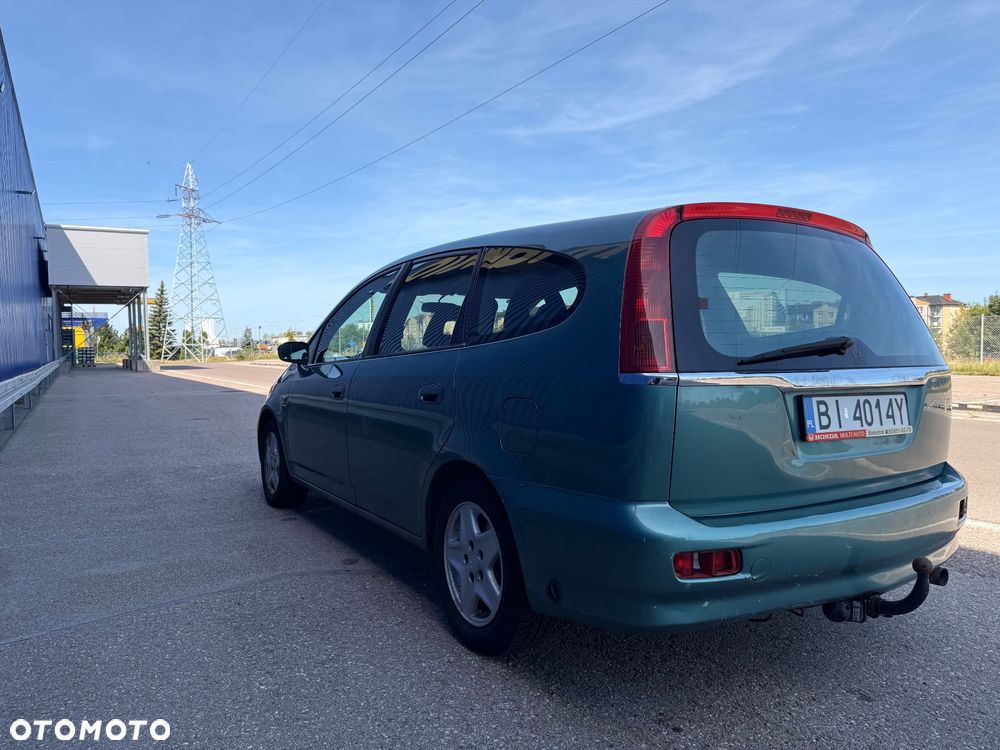 Honda Stream - 37